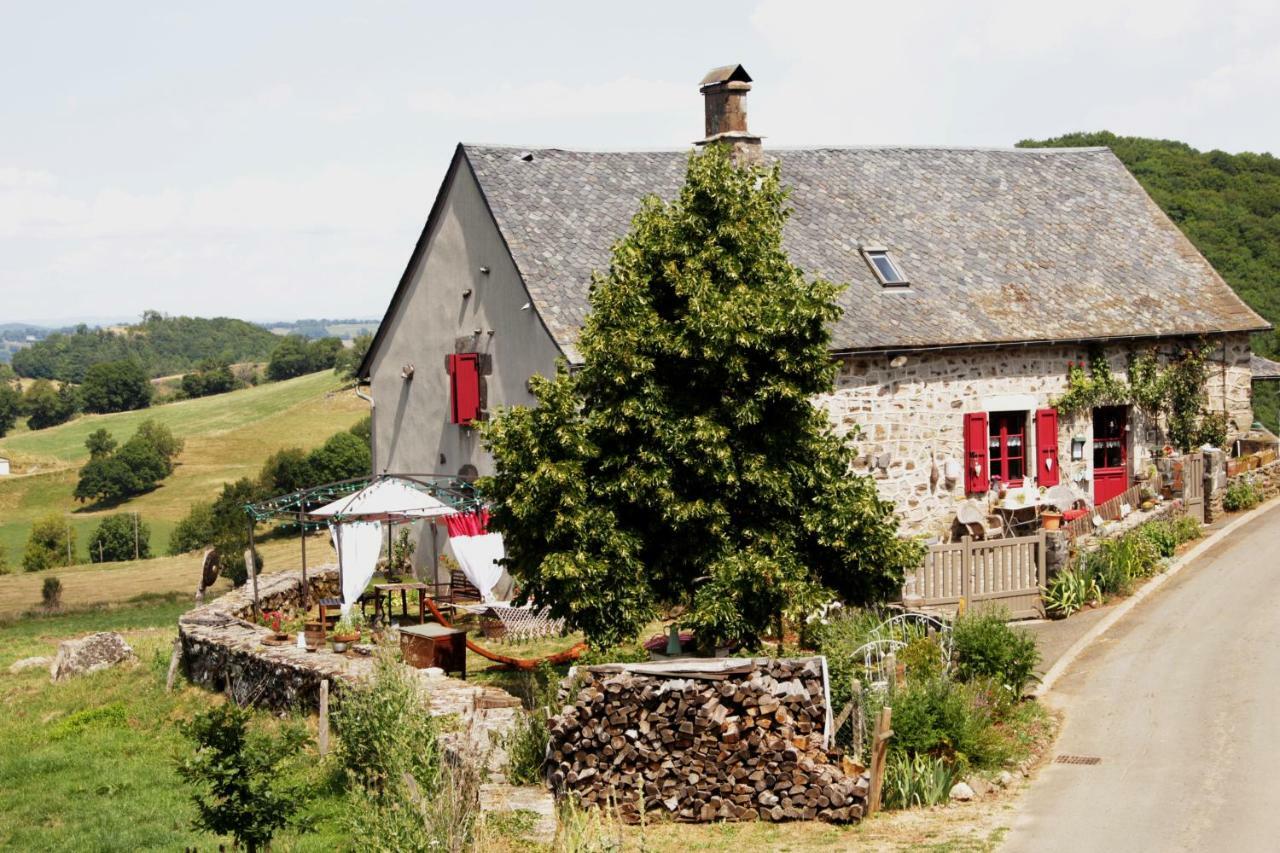 Chez Marraine Villa Sauvat Exterior foto